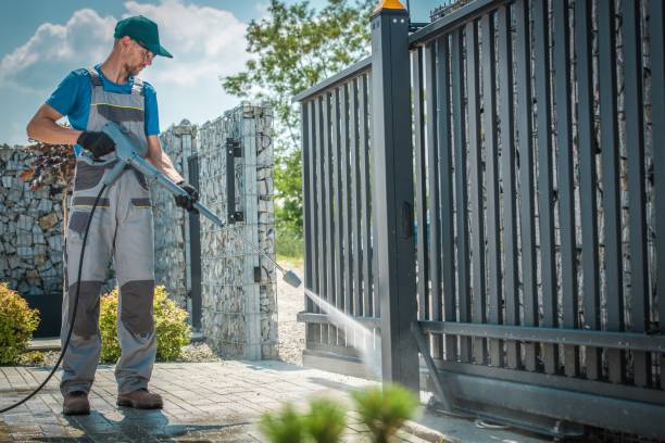 Best Solar Panel Cleaning  in Churchill, OH